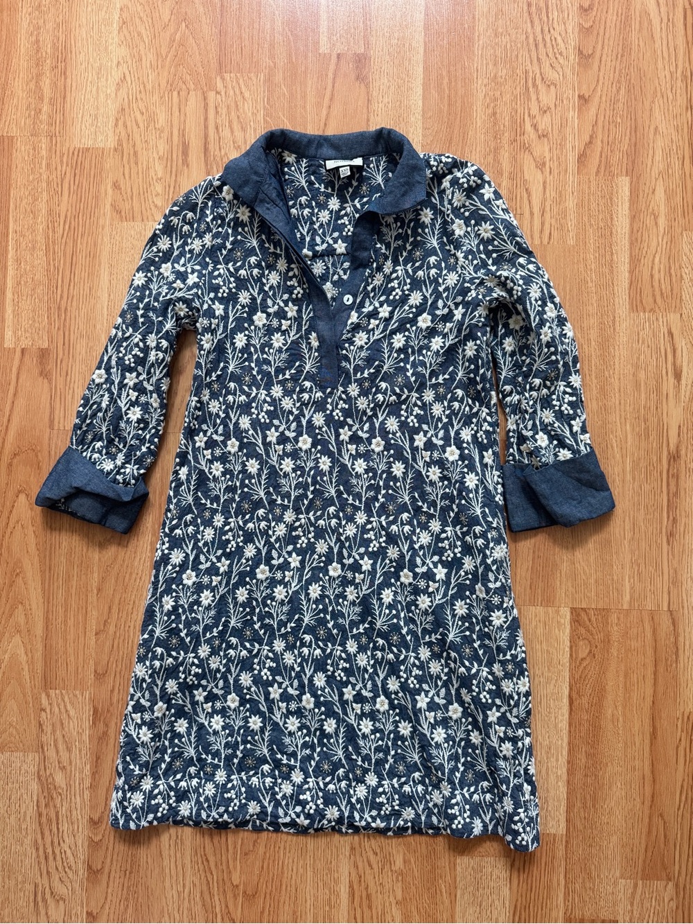 Tuckernuck Navy and White Floral Long Sleeve Dress